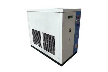 激光冷水機怎么正確保養(yǎng)？